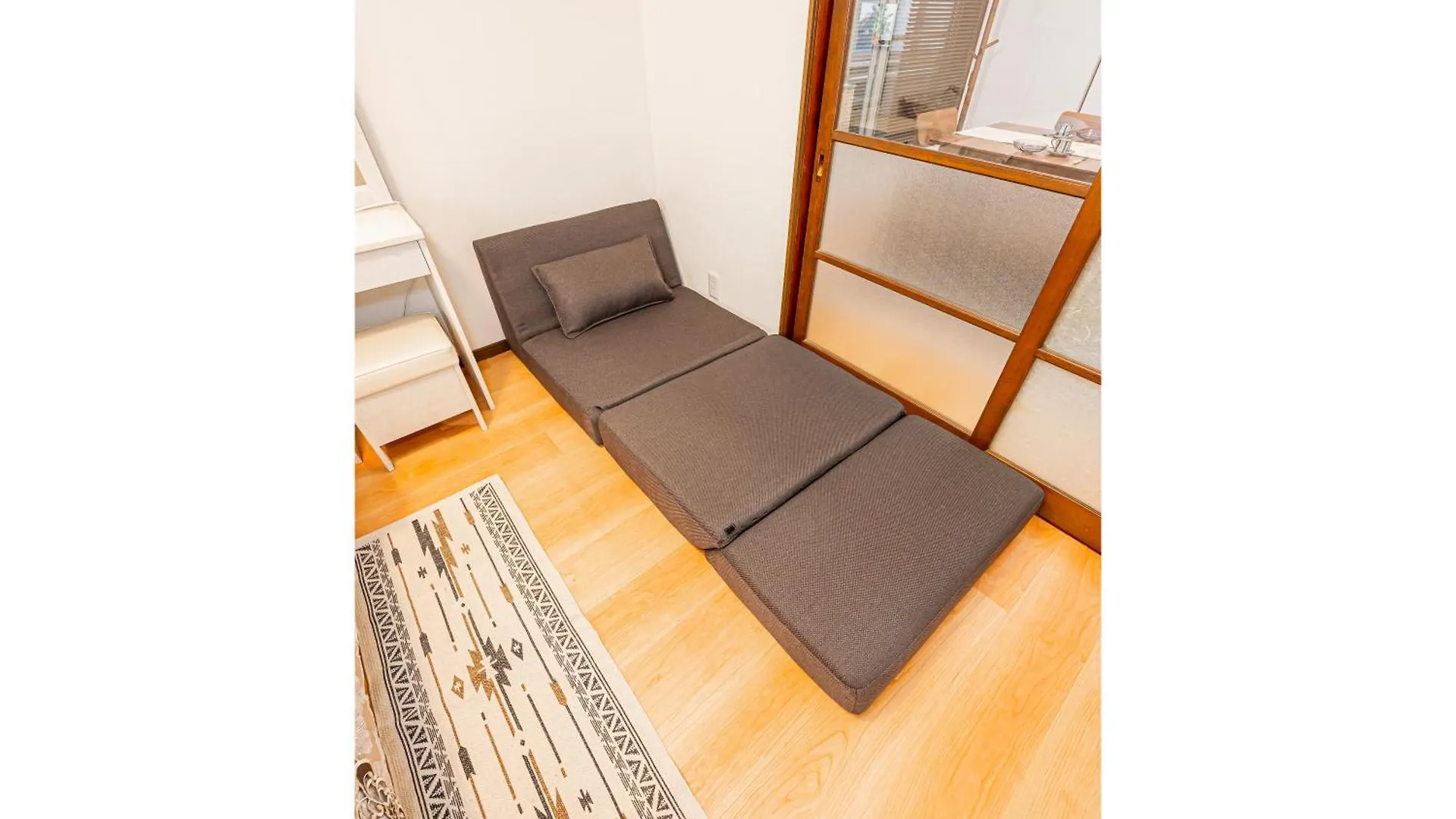 Himawari Villa Tokyo 0*,  Japan